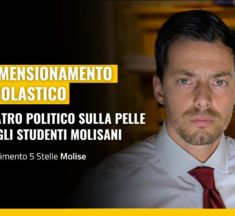 Dimensionamento scolastico: teatro politico sulla pelle degli studenti